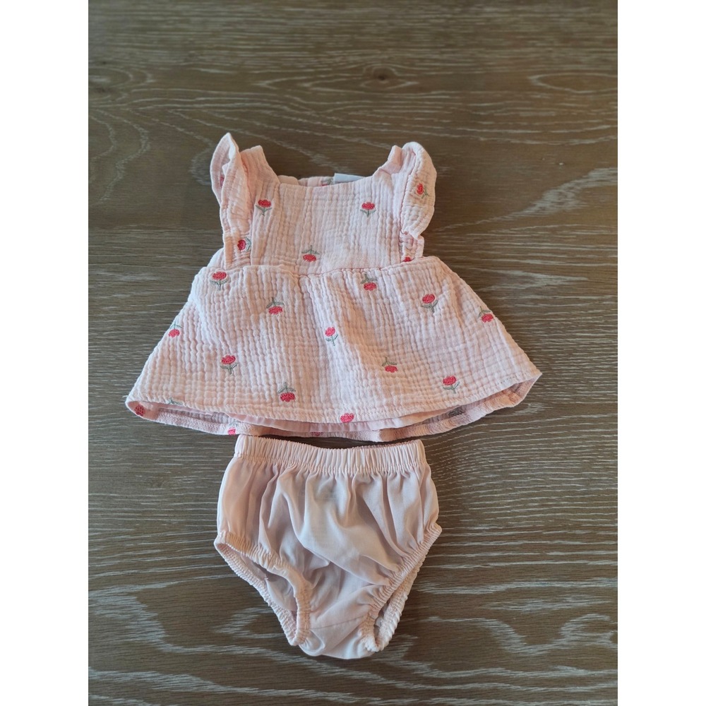 Nicole miller baby girl‎ romper 3-6 mos